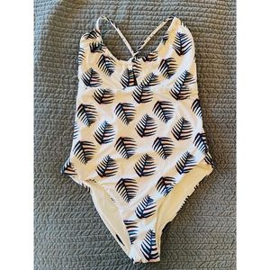Patagonia Glassy Dawn One Piece (L) - Ivory Leaves